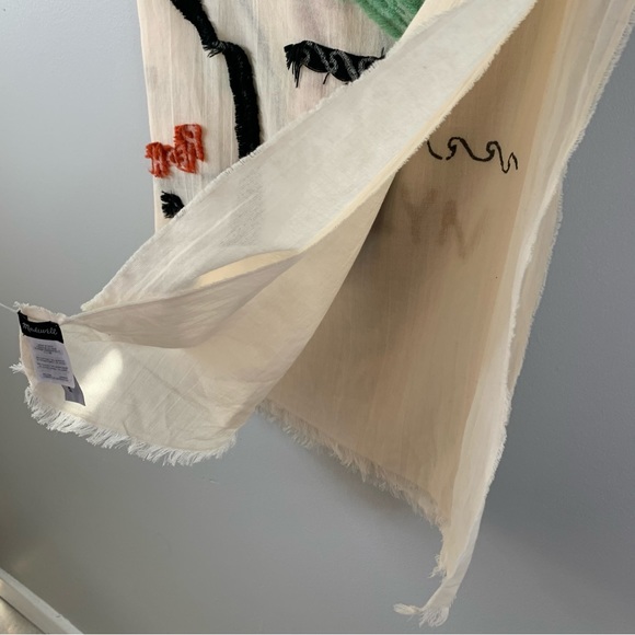 Madewell Large New Fring Abstract Blanket Scarf Ivory Textured NYC Light - Picture 6 of 9